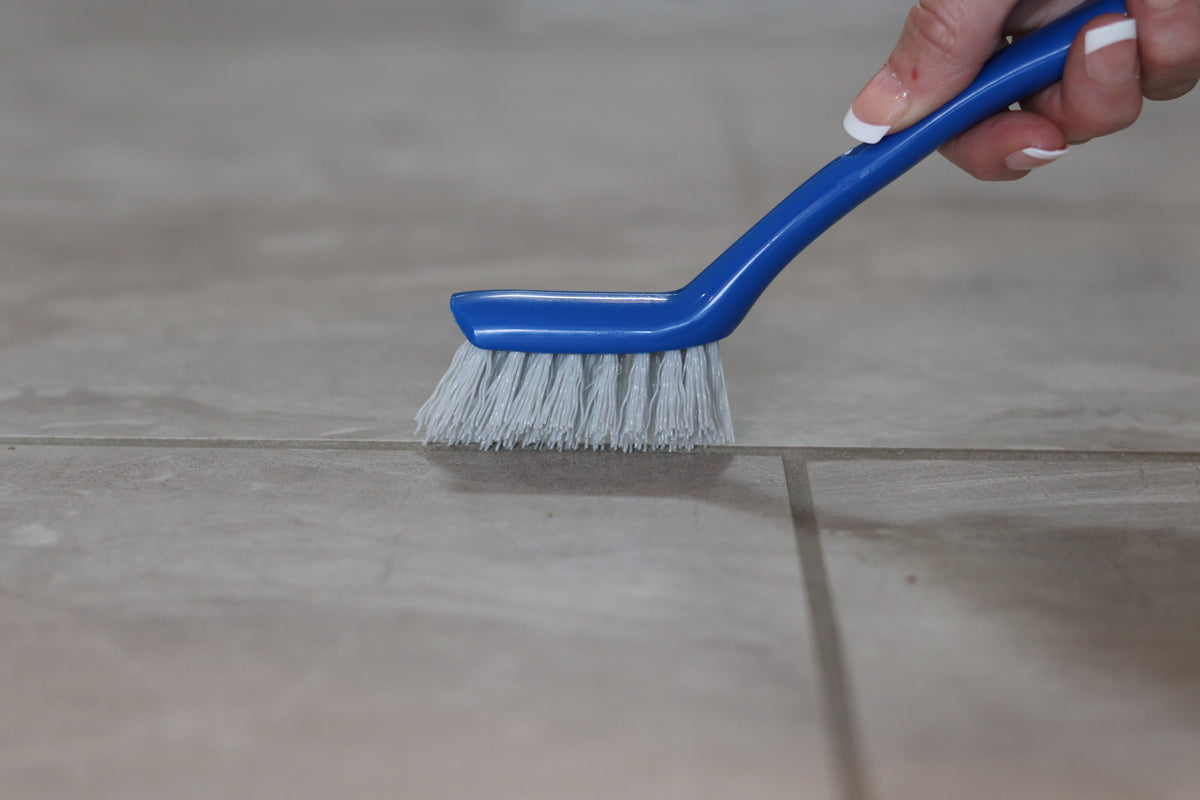 V-Shaped Handheld Grout Brush